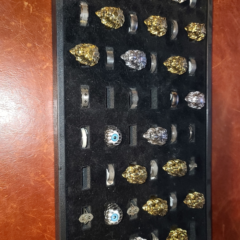 VARIOUS SS RINGS MEN AND WOMEN